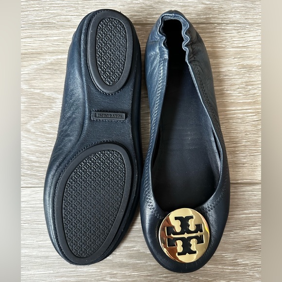 Tory Burch Minnie Leather Navy Blue Ballet Flats - Picture 3 of 4
